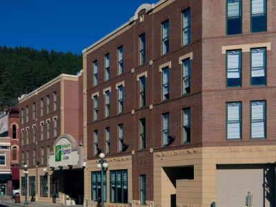 Express & Deadwood-gold Dust Casino, An Ihg 2*